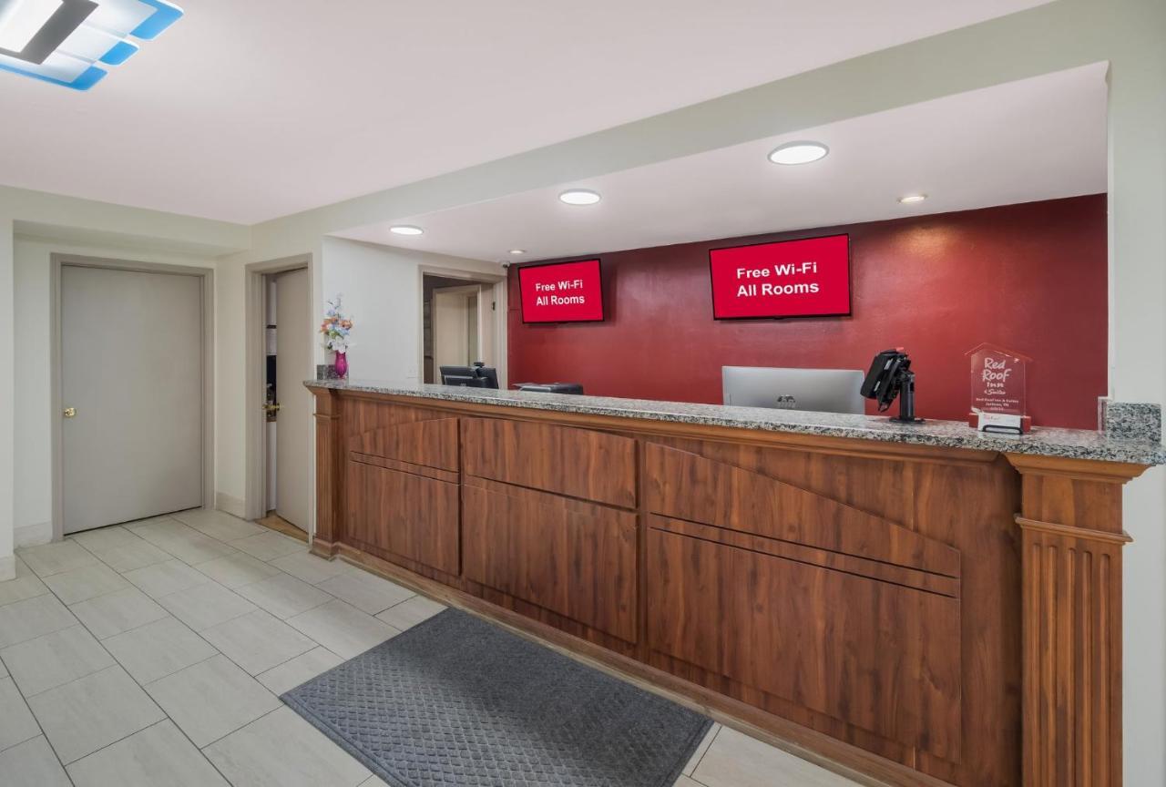 Red Roof Inn & Suites Jackson, Tn Extérieur photo