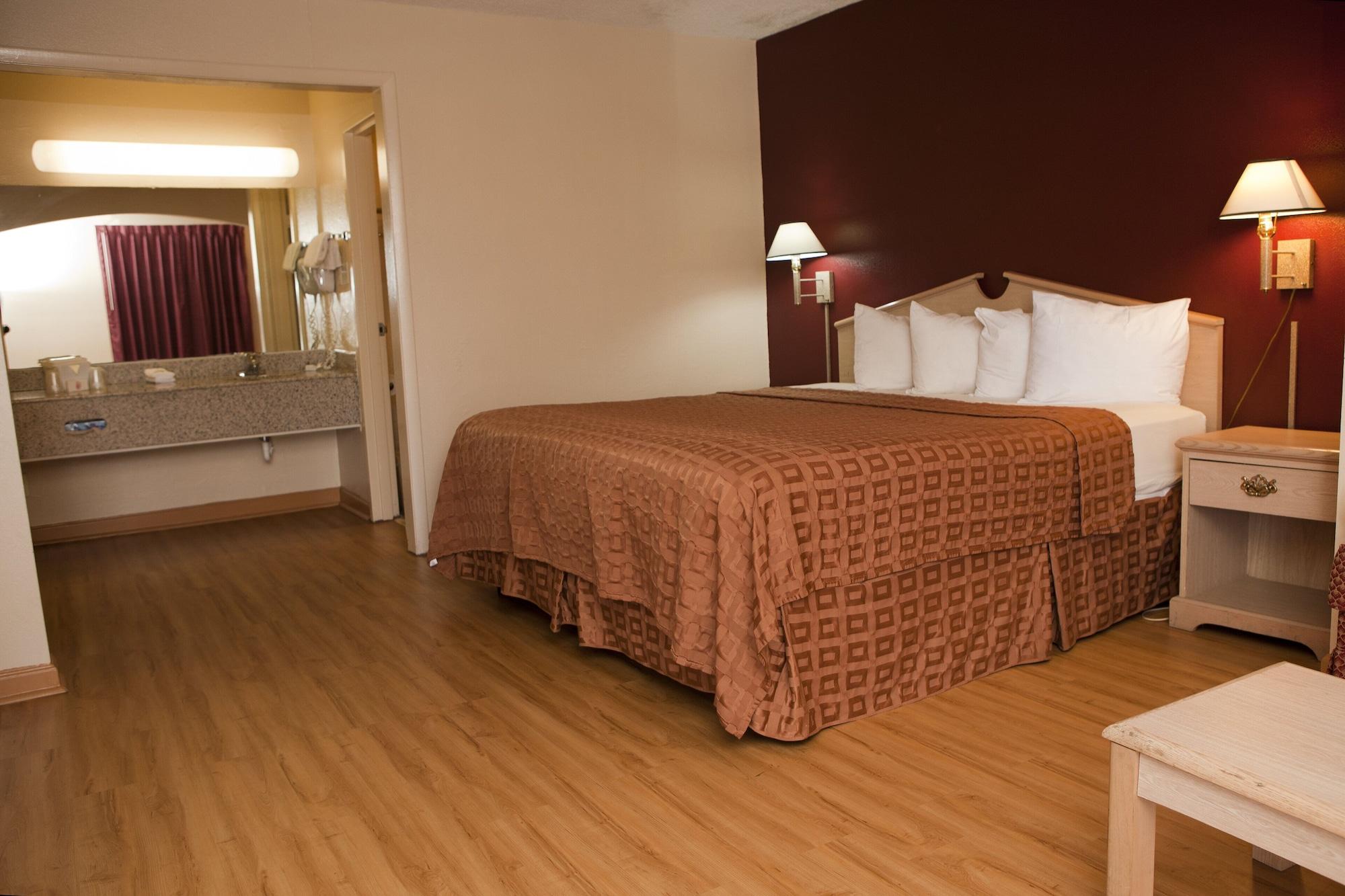 Red Roof Inn & Suites Jackson, Tn Extérieur photo
